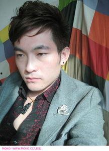 网红丑男自拍,揭秘网络审美的奇特转变